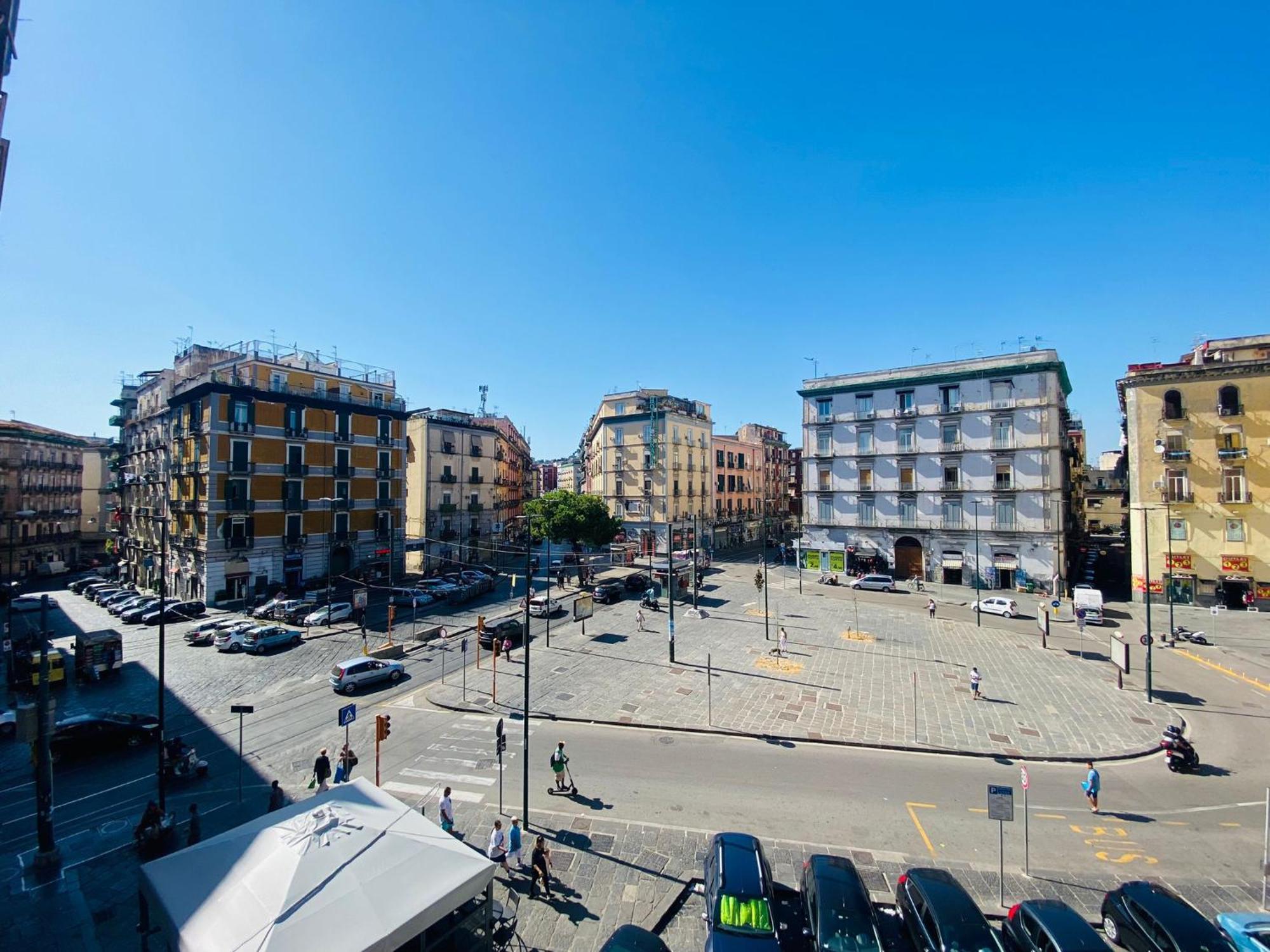 Holiday Home Napoli Station المظهر الخارجي الصورة